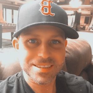 Meet your Posher, Scott